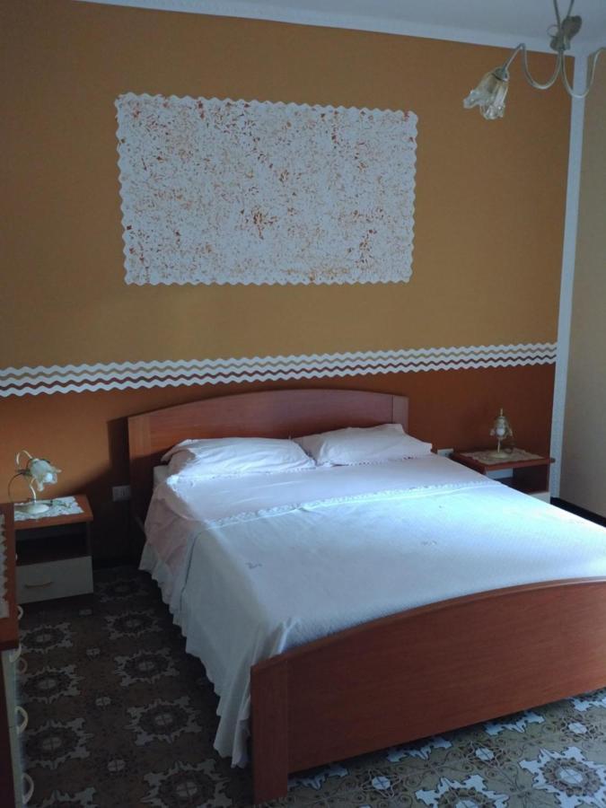 Il Sole Nel Cilento Bed & Breakfast ซานตามาเรีย ดิ กาสเตลลาบาเต ภายนอก รูปภาพ