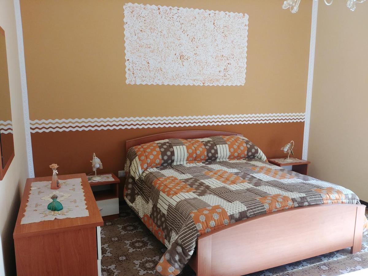 Il Sole Nel Cilento Bed & Breakfast ซานตามาเรีย ดิ กาสเตลลาบาเต ภายนอก รูปภาพ
